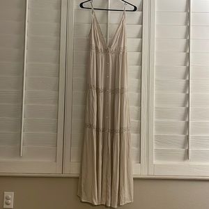Promesa Cream Boho Maxi Dress